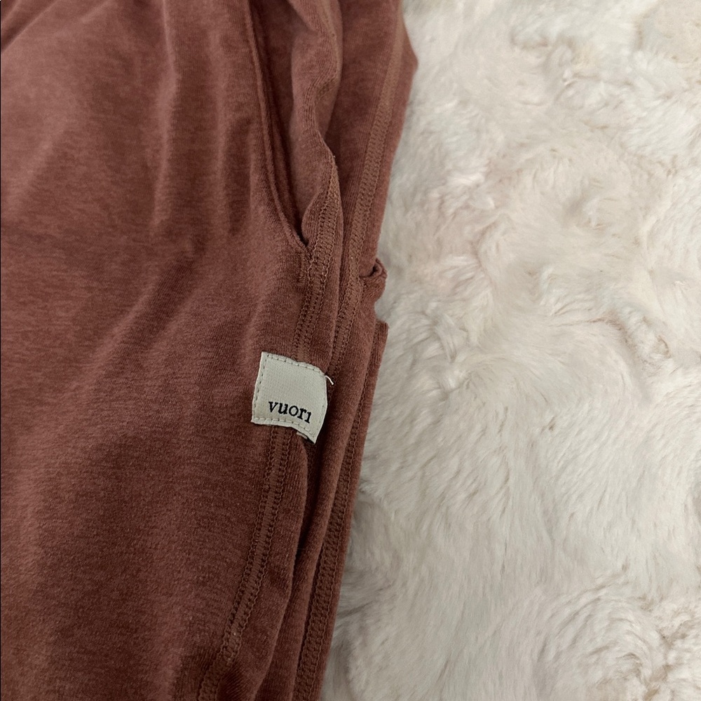 Vuori boyfriend joggers in terracotta Sz M - Picture 5 of 7